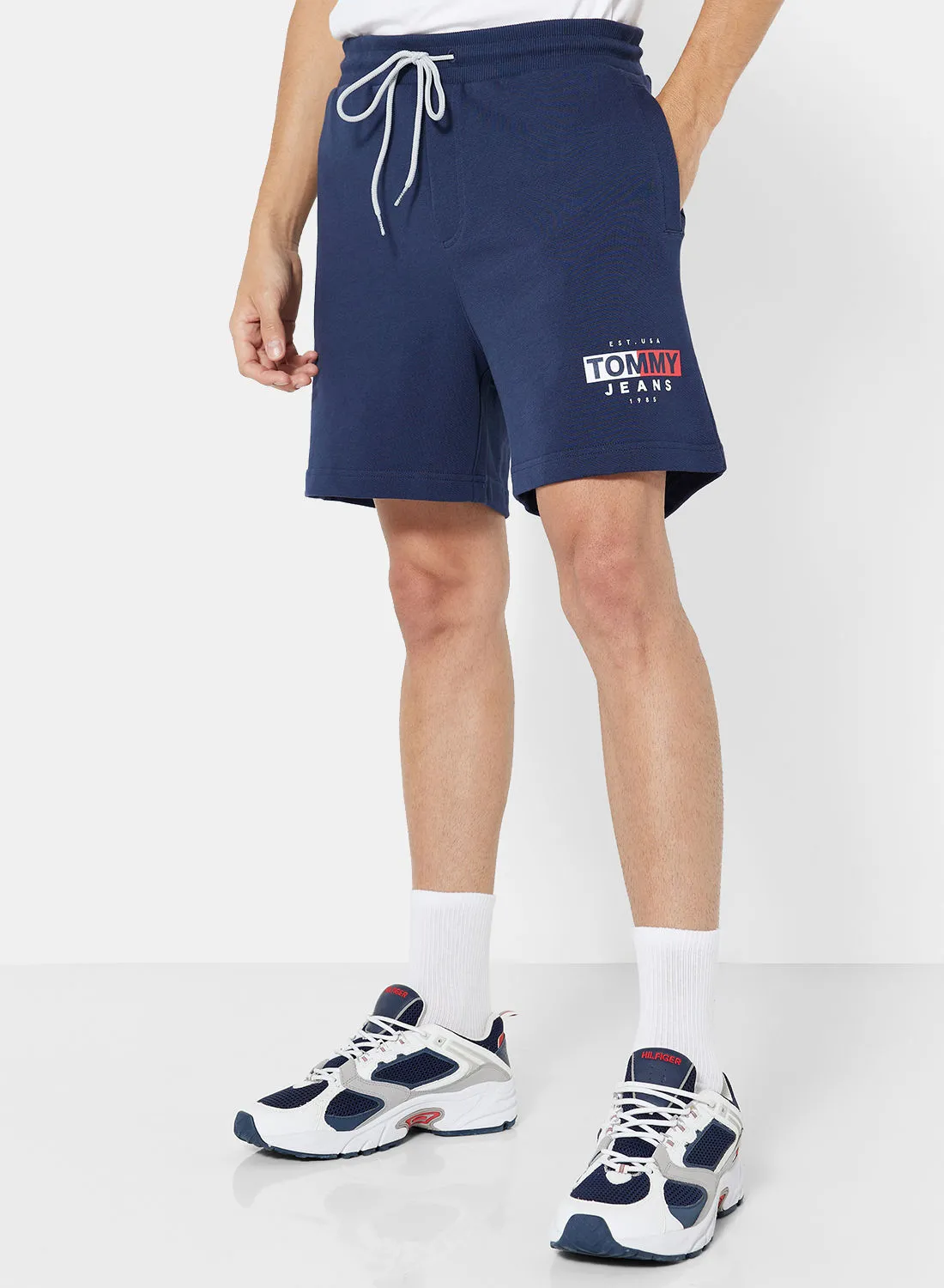TOMMY JEANS Logo Entry Flag Shorts