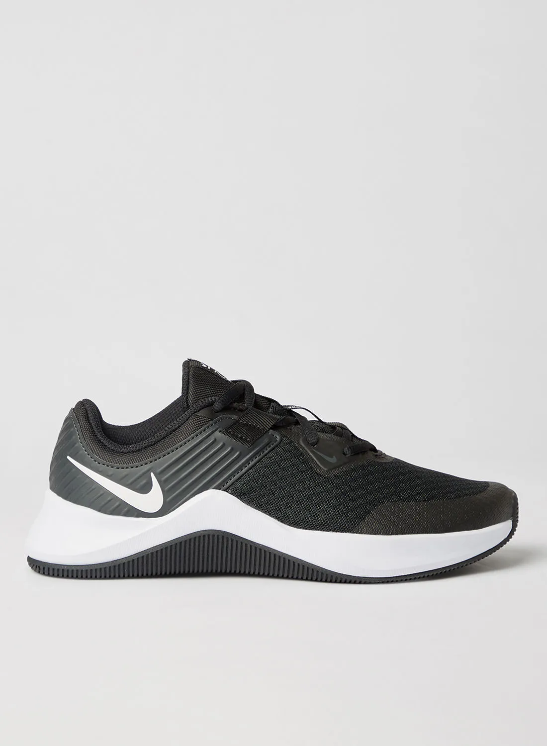 Nike MC Trainer Shoes Black/White-Dk Smoke Grey