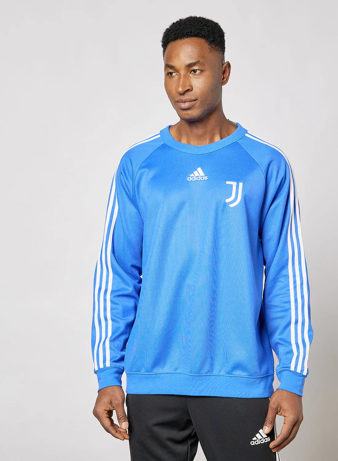 Adidas Juventus F.C. Teamgeist Football Sweatshirt