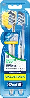 Oral-B Pro-Expert Bacteria Blast Manual ToothBRush, Medium