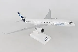 Daron Skymarks Airbus House A350-900 Model Kit (1/200 Scale)