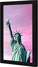 تمثال الحرية لووا يحمل إطار خشبي فني للحائط لاتيه لون أسود 23x33 سم من LOWHA