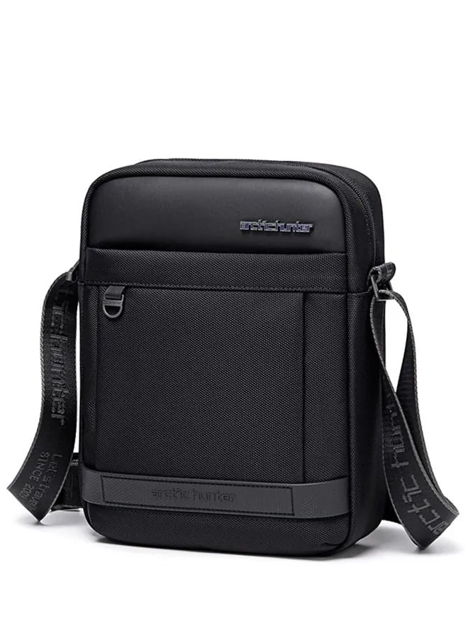 ARCTIC HUNTER K00162 Large Capacity Water Resistant Crossbody Bag Sling Chest Bag, Black